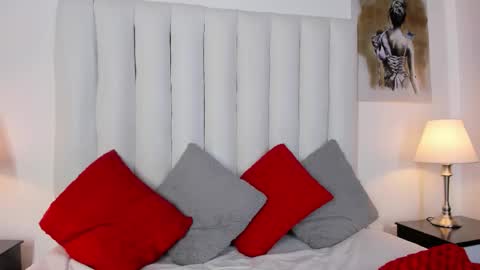 Mary online show from February 18, 6:59 pm