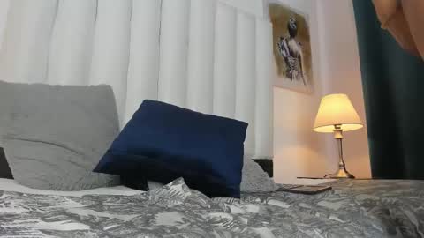 Mary online show from March 22, 6:55 pm