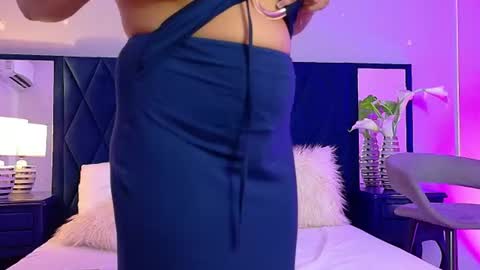 Violet  online show from June 18, 8:02 pm