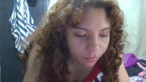 Snapshot of violet_smmithh chatting on May 27, 1:57 am Violet online show from May 27, 1:57 am