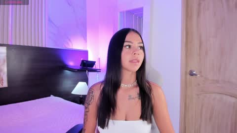 Violeta online show from January 22, 4:55 pm