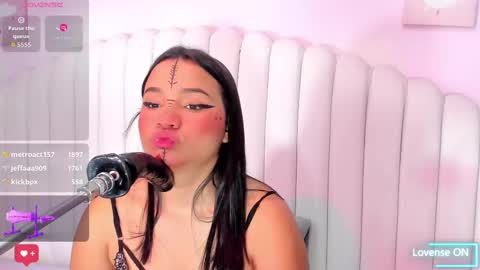 Violet online show from November 23, 12:05 pm