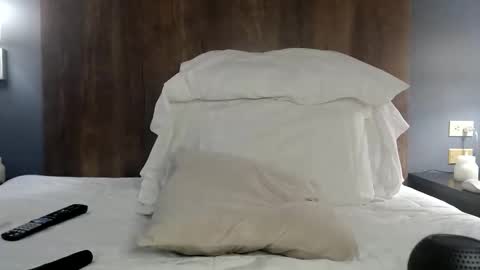 violet_winter97 online show from March 13, 12:56 pm