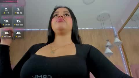 Snapshot of violeta_garcia chatting on December 18, 9:26 am Violeta Garcia online show from December 18, 9:26 am