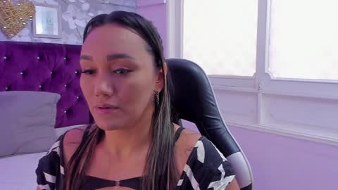 violeta_medina online show from January 12, 7:10 pm