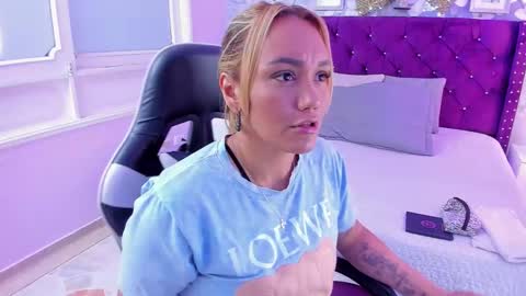 violeta_medina online show from March 9, 3:01 am
