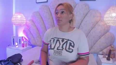 violeta_medina online show from December 3, 2:41 am