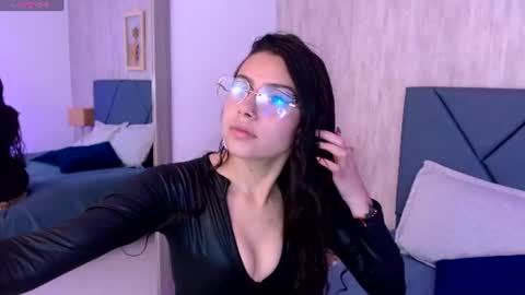Violeta online show from July 13, 8:00 pm