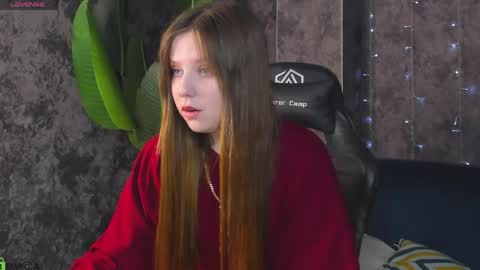 Snapshot of violeta_paul chatting on June 5, 1:01 am Violeta online show from June 5, 1:01 am