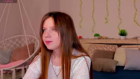 Snapshot of violeta_paul chatting on June 13, 1:14 am Violeta online show from June 13, 1:14 am