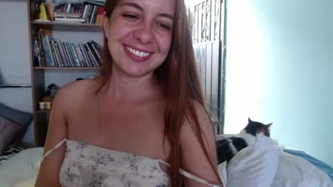 Snapshot of violeta_peter69 chatting on July 1, 8:19 pm Violeta Peter online show from July 1, 8:19 pm