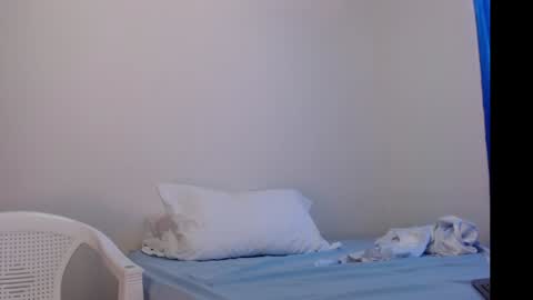 VIOLETA SORACHI  online show from January 18, 1:18 pm