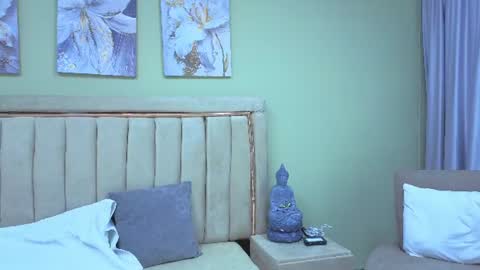 violeta_tepes online show from July 4, 7:53 pm
