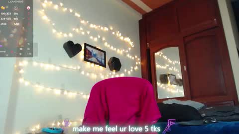 Violetta Morningstar online show from February 3, 1:15 am