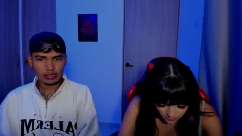 Snapshot of violetandaustin69 chatting on October 25, 4:09 am Violet and Austin online show from October 25, 4:09 am