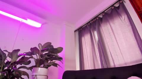 Violeta online show from May 19, 6:14 pm