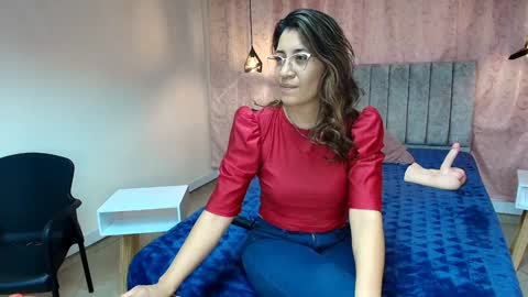 VIOLETA online show from December 13, 12:39 pm