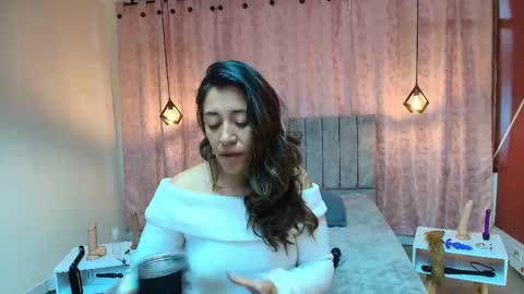 VIOLETA online show from September 19, 1:23 pm