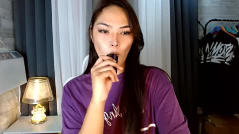 violet online show from September 19, 6:37 am