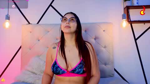 violeta simonz online show from February 11, 10:37 pm