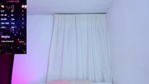 Violeta online show from November 9, 10:35 am