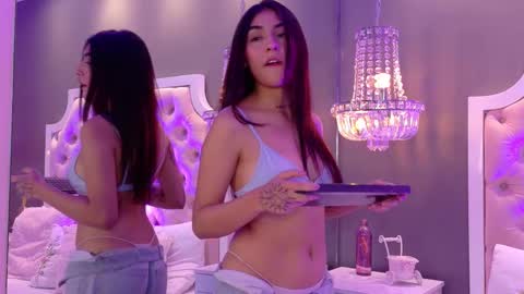 Cute Violet online show from October 28, 4:27 am