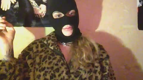 violetfox26 online show from July 18, 5:33 am