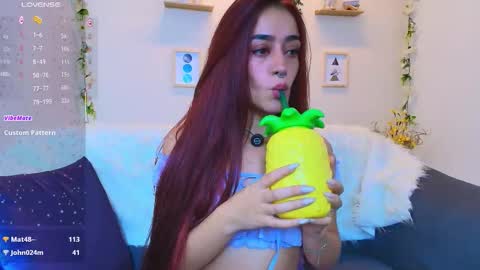 Snapshot of violeth_rosse_ chatting on March 7, 1:13 am violeth_rosse_ online show from March 7, 1:13 am