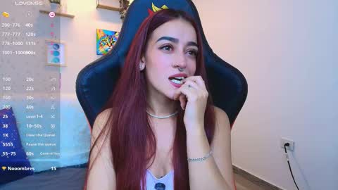 Snapshot of violeth_rosse_ chatting on March 19, 1:53 am violeth_rosse_ online show from March 19, 1:53 am