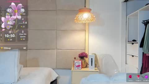 violeth online show from October 3, 7:11 pm