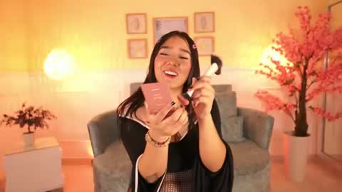 violetjonesx online show from June 10, 11:42 am
