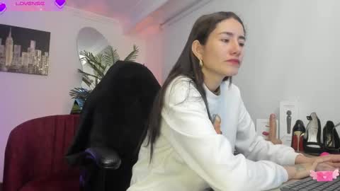 violetparkker online show from February 17, 11:23 am