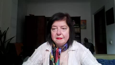 Snapshot of violetpulse chatting on March 6, 9:28 am violetpulse online show from March 6, 9:28 am