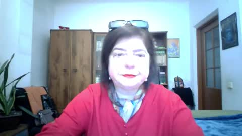 Snapshot of violetpulse chatting on March 18, 8:39 am violetpulse online show from March 18, 8:39 am