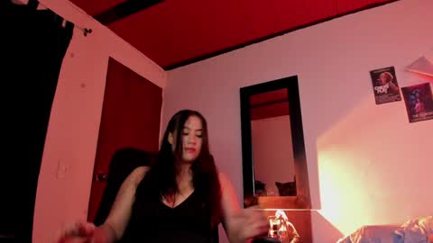Violet salvatore online show from December 3, 5:42 am