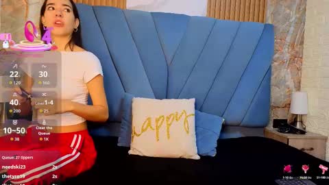 ViolettGolden online show from September 29, 11:15 am