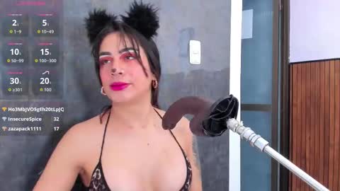 Violett online show from October 19, 6:36 am