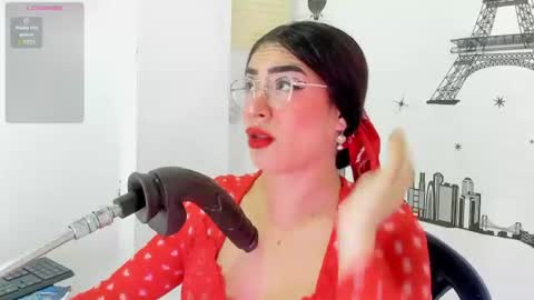 violett_collinss online show from August 2, 4:00 am