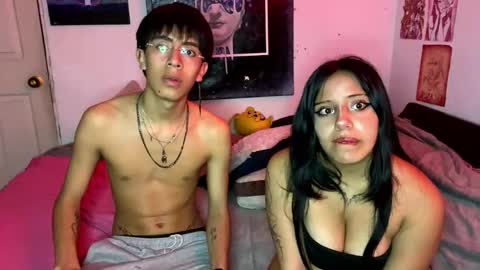 Snapshot of violett_dante chatting on March 28, 10:04 am violett_dante online show from March 28, 10:04 am