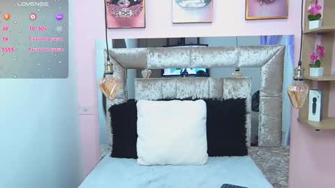 Violeta froz online show from January 7, 4:37 pm