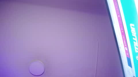 violett_queen122 online show from September 30, 2:27 am