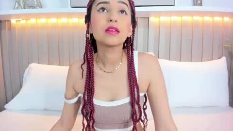 Violett  online show from October 1, 7:53 pm