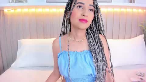 Violett  online show from November 7, 9:15 pm