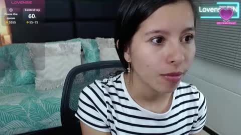 Snapshot of violett_sweet2 chatting on September 15, 3:17 am SWEET VIOLET online show from September 15, 3:17 am