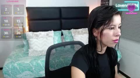 Snapshot of violett_sweet2 chatting on September 16, 3:18 am SWEET VIOLET online show from September 16, 3:18 am