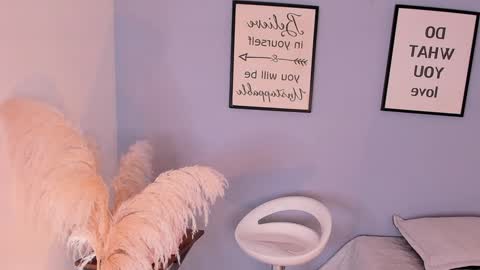 violetta_bold online show from January 26, 2:19 pm