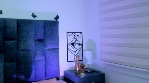 Violetta Ficher online show from February 3, 2:53 am