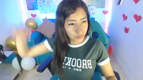 Snapshot of violetta_m_ chatting on February 26, 1:30 pm Violeta online show from February 26, 1:30 pm