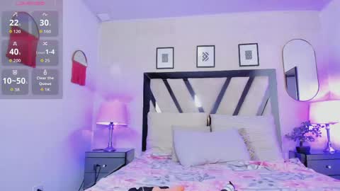 Violettaa online show from April 25, 3:42 am