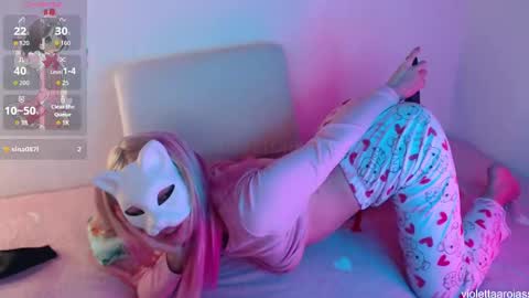 Snapshot of violettaarojass chatting on November 16, 10:32 am violettaarojass online show from November 16, 10:32 am